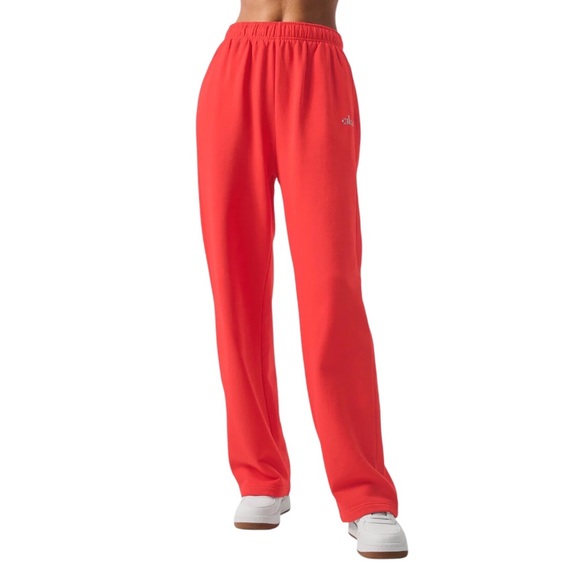 Alo Yoga Accolade Straight Leg Sweatpant Red Hot Summer S